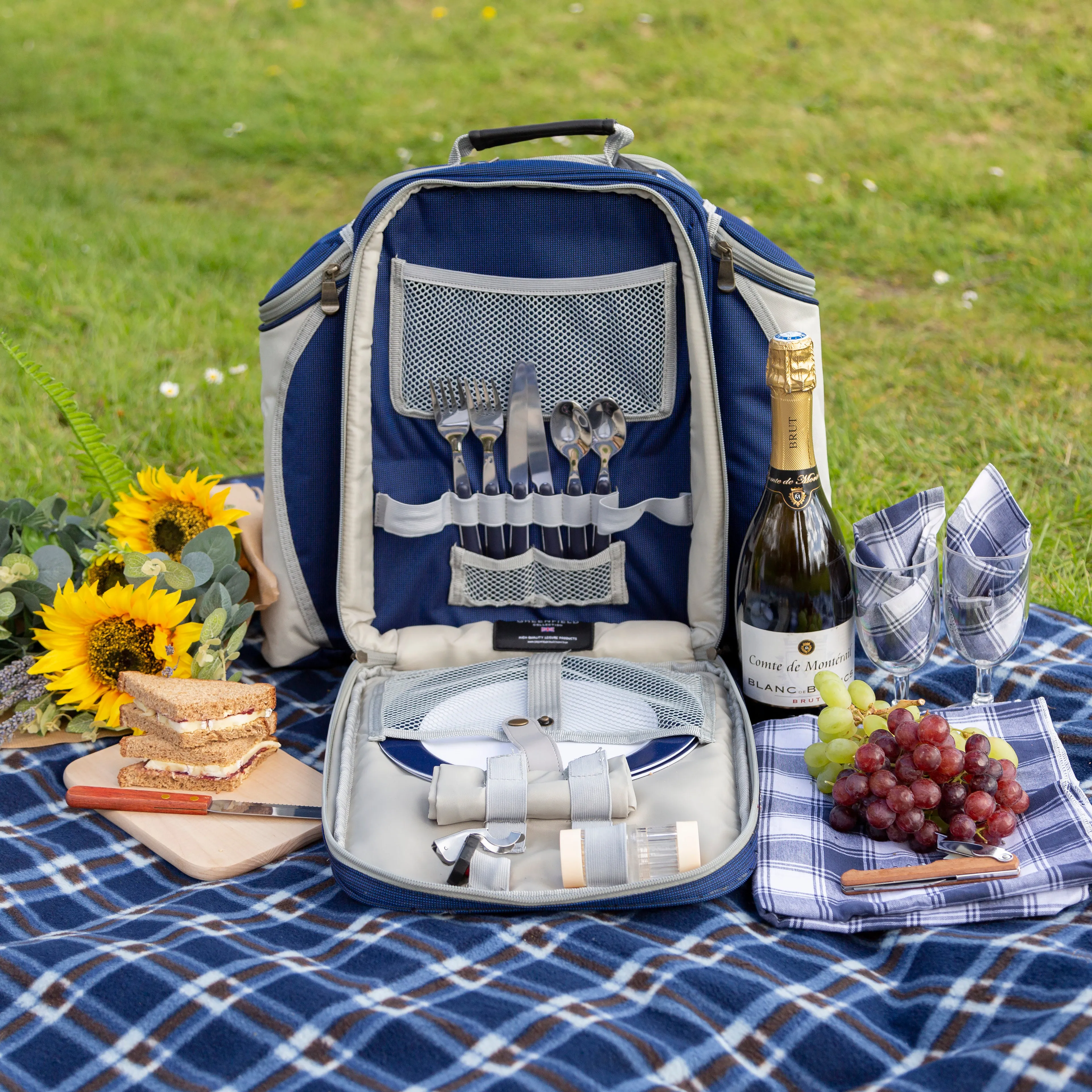 Deluxe Picnic Backpack Hamper for Two People with Matching Picnic Blanket