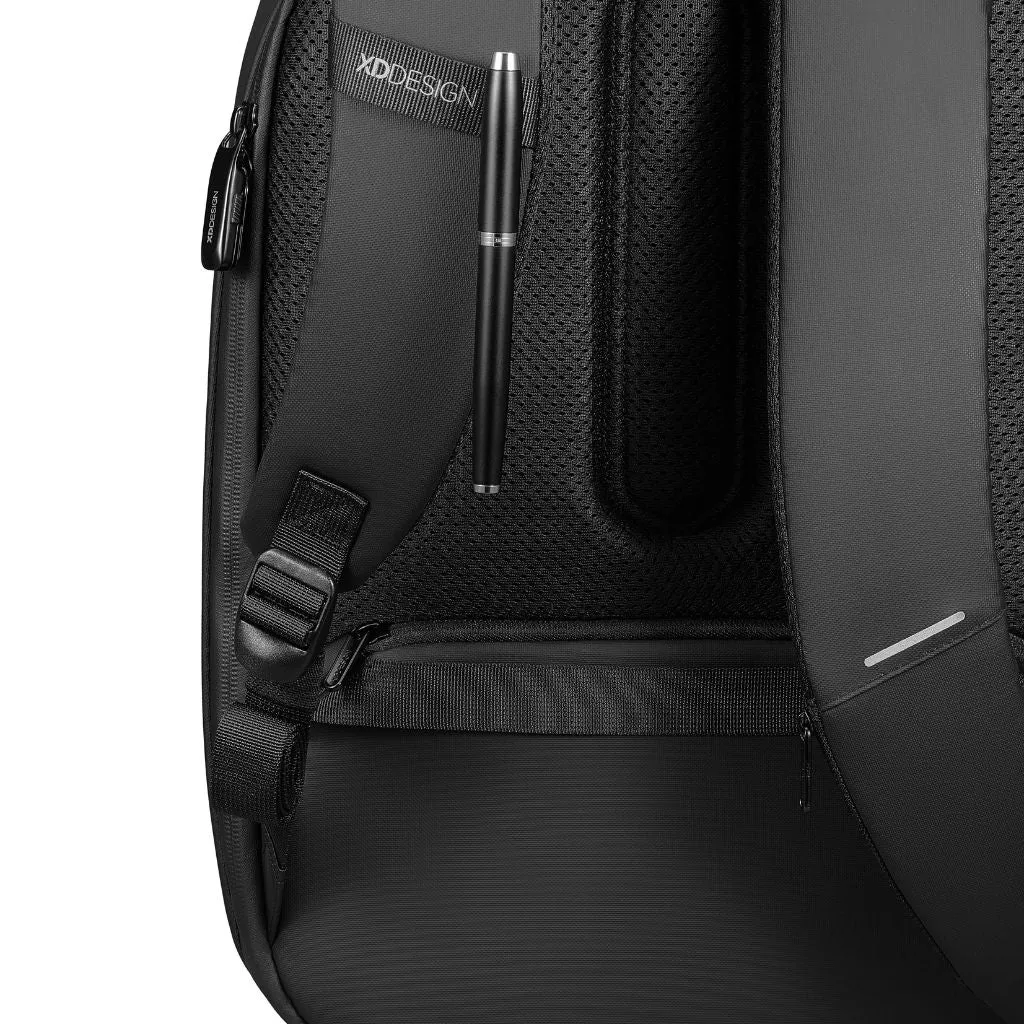 XD Design Bobby Edge Laptop Backpack - Black